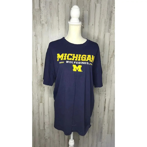 Proedge University of Michigan Wolverines Men's Medium Navy Blue Graphic T-Shirt - Picture 1 of 5